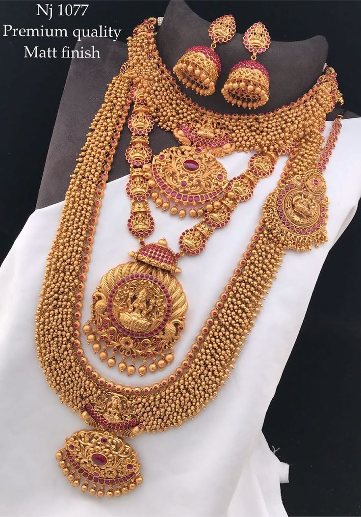 South Gold Women And Golden Queen Necklace Combo